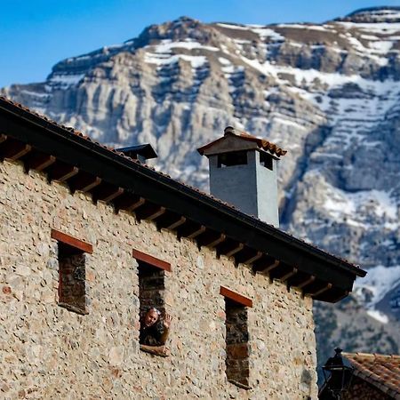 Preciosa Casa Rural Cal Jaumet Cava Bagian luar foto