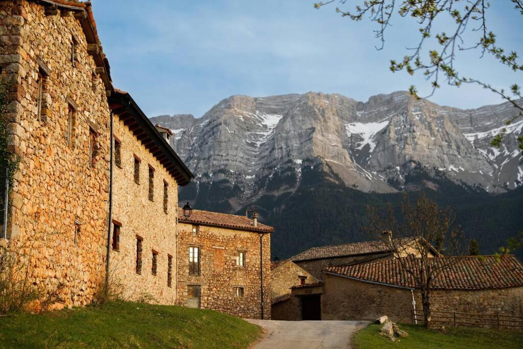 Preciosa Casa Rural Cal Jaumet Cava Bagian luar foto